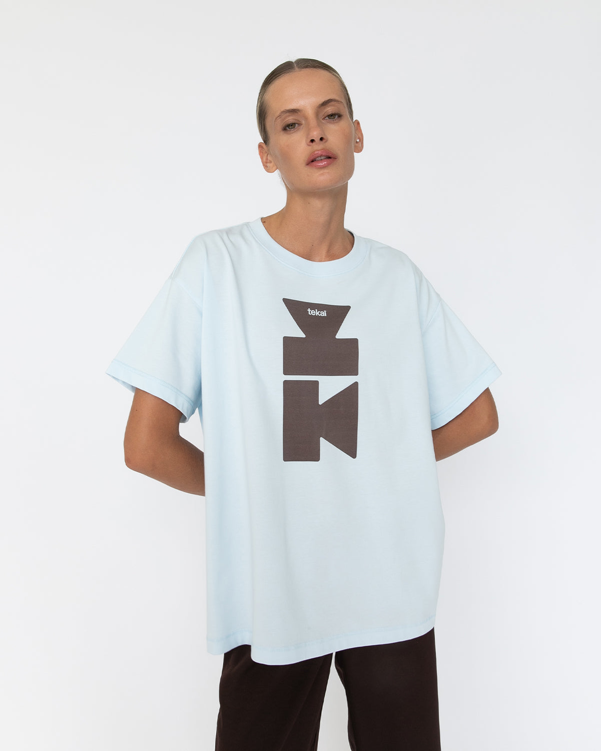 AVALON TEE - SKY BLUE & CHOCOLATE